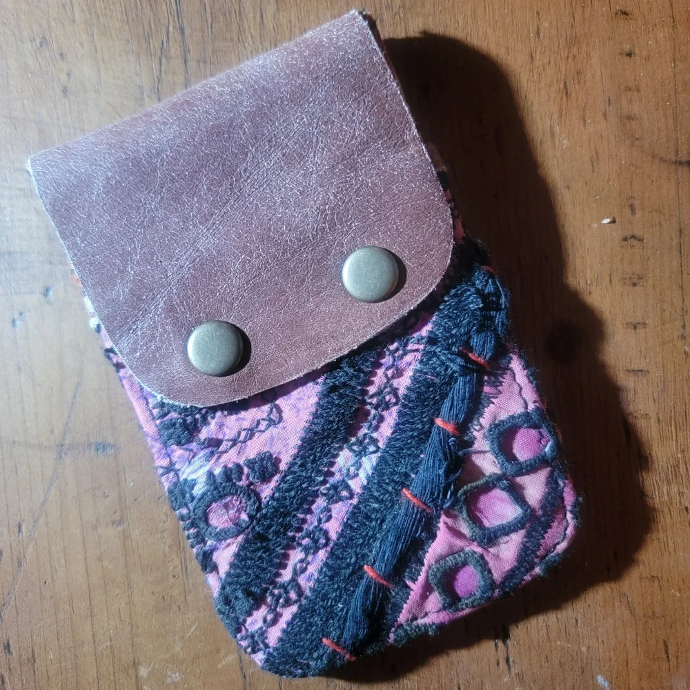 🍄🪬 Free People Boho Embroidered Repurposed vtg banjara hippie Wallet card case